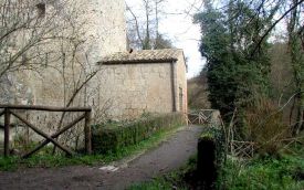 Vieux moulin � eau au Valle del Treja